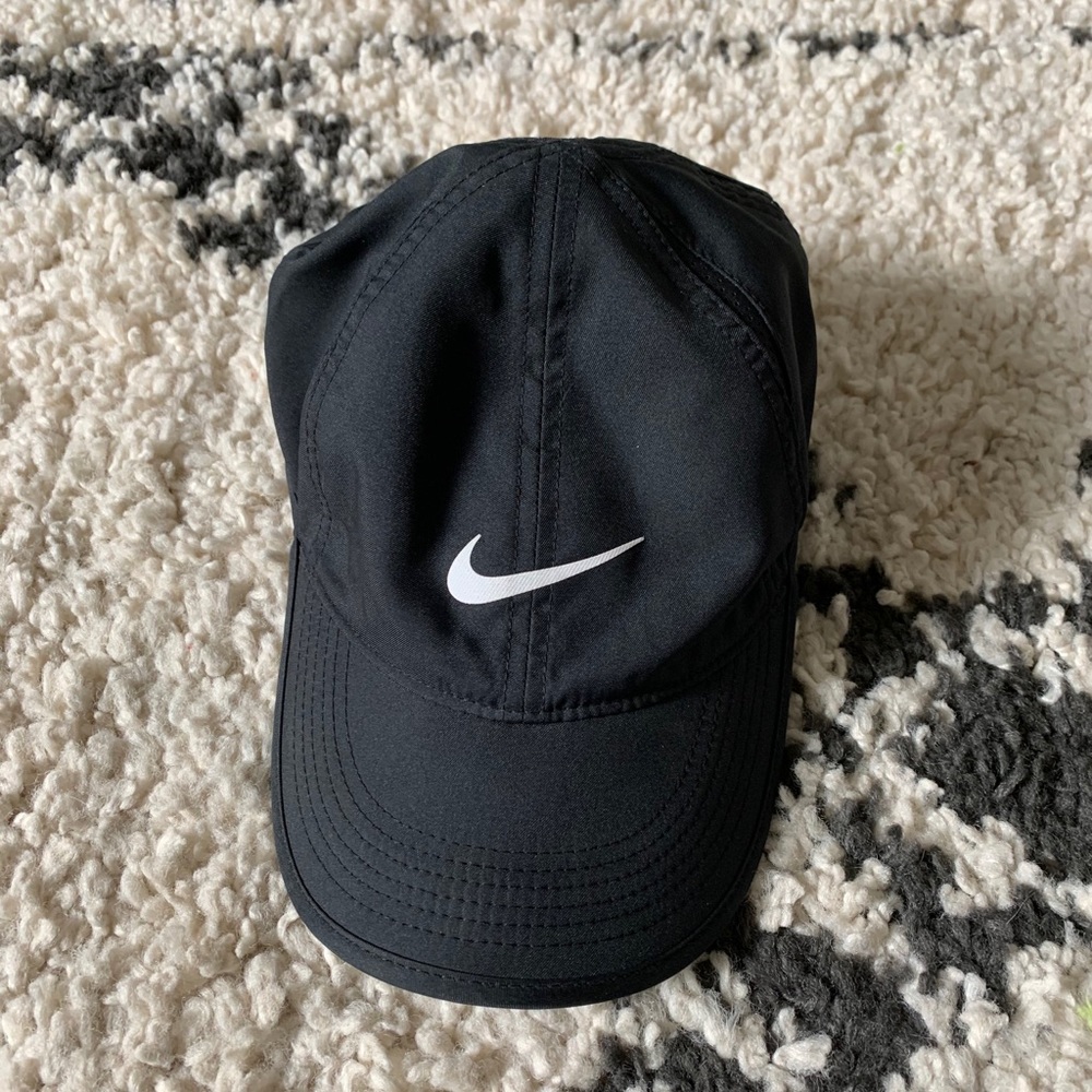 Nike Dri-Fit Featherlight Cap